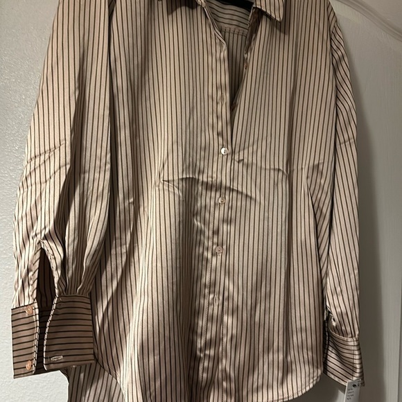 Blouse - Picture 1 of 4